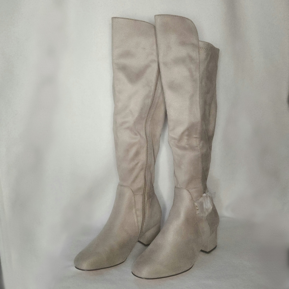 Comfortview The Ruthie Wide Calf Boot Soft, Stretch Suede-Like Upper